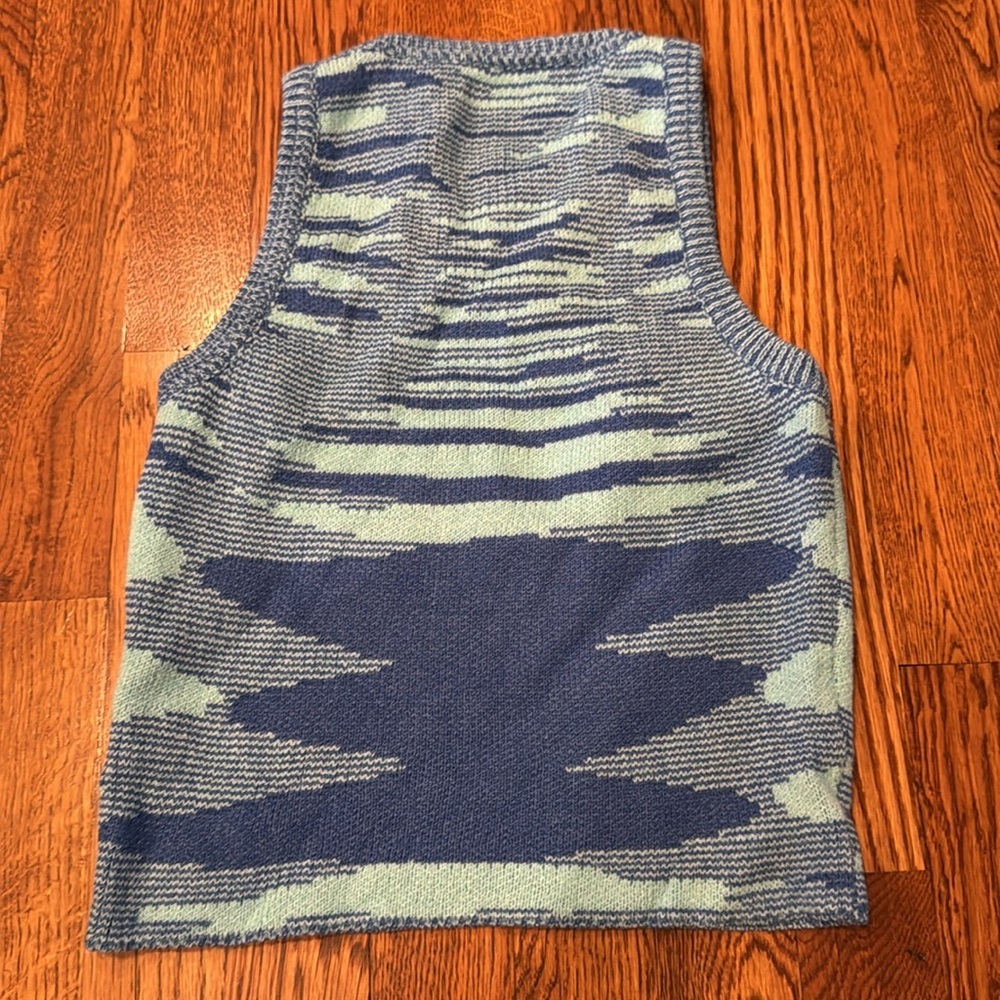 Women’s Blue and Green Patterned Knit Tank Top Size Small - Picture 3 of 4